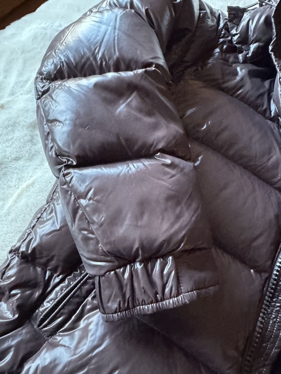 Moncler Giacche: Moncler Maya – Usato da Oeschseite venduto da -Luxury-On-Line- 1