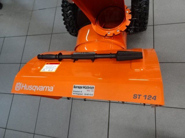 Husqvarna Sgombero neve: Schneefräser ST124 Husqvarna – Nuovo e nell'imballaggio originale da Rüegsbach venduto da HusqvarnaShop3418 1