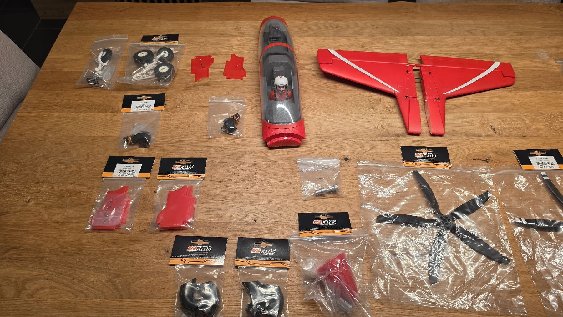 FMS Modellismo RC: FMS Pilatus PC21 Ersatzteile – Nuovo (secondo la descrizione) da Langenthal venduto da faebu123 3