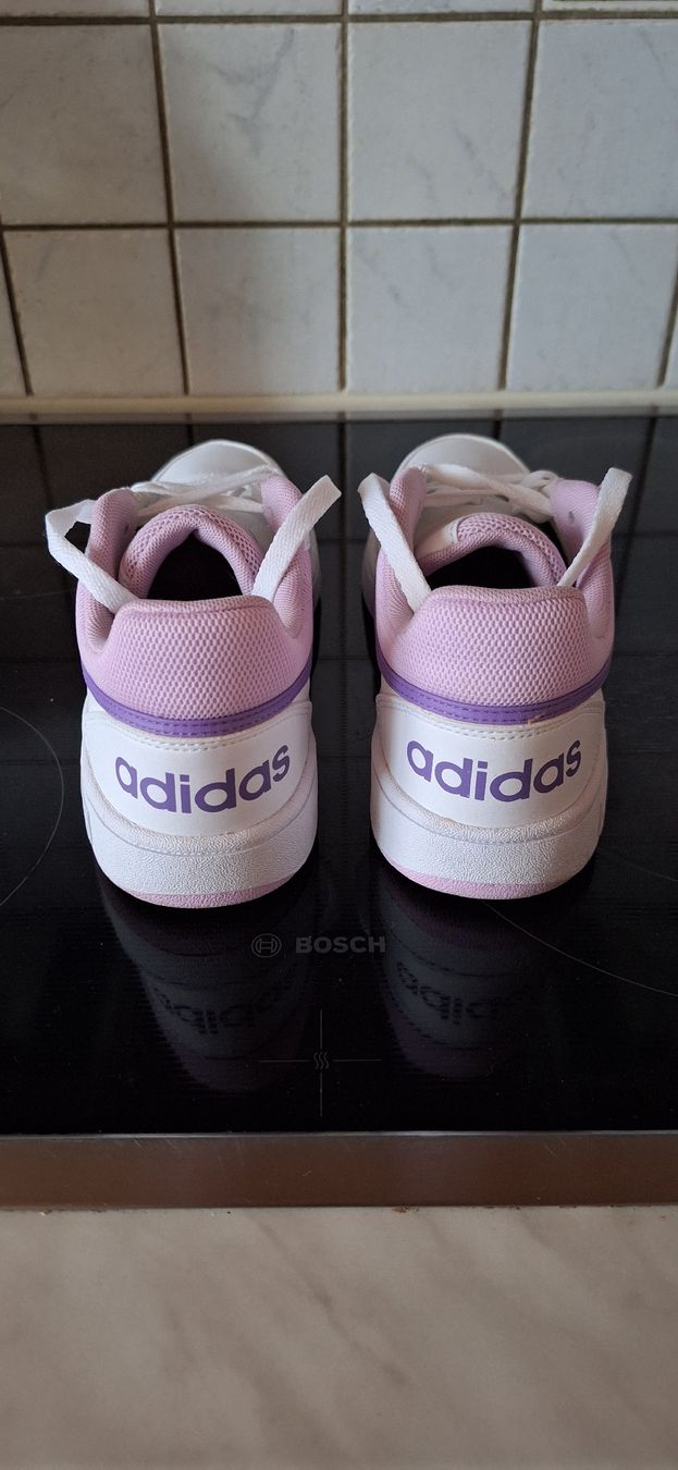 Adidas Scarpe da donna: Tolle Adidas Sneaker – Nuovo (secondo la descrizione) da Schmerikon venduto da lulu055 2
