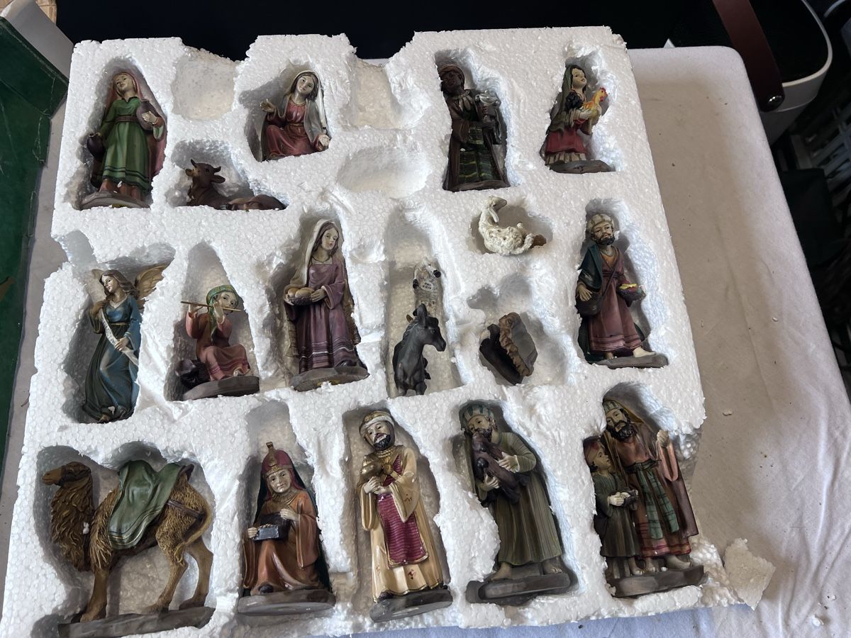 Statuette: Krippenfiguren Set   – Usato da Glattfelden venduto da maa_qcj8 1