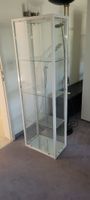 Vitrine IKEA Detolf weiss mit Glasboden guter Zustand