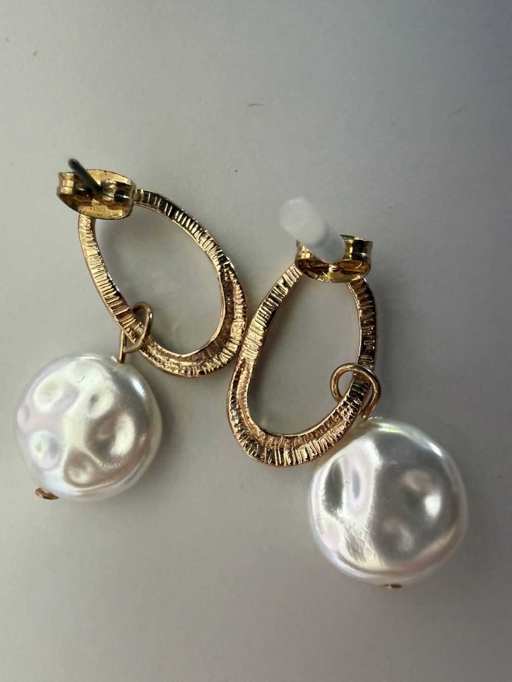 Orecchini pendenti & Orecchini a lobo: Ohrringe Stecker goldene Farbe mit Perle Modeschmuck – Usato da Kirchdorf AG venduto da coco123 1
