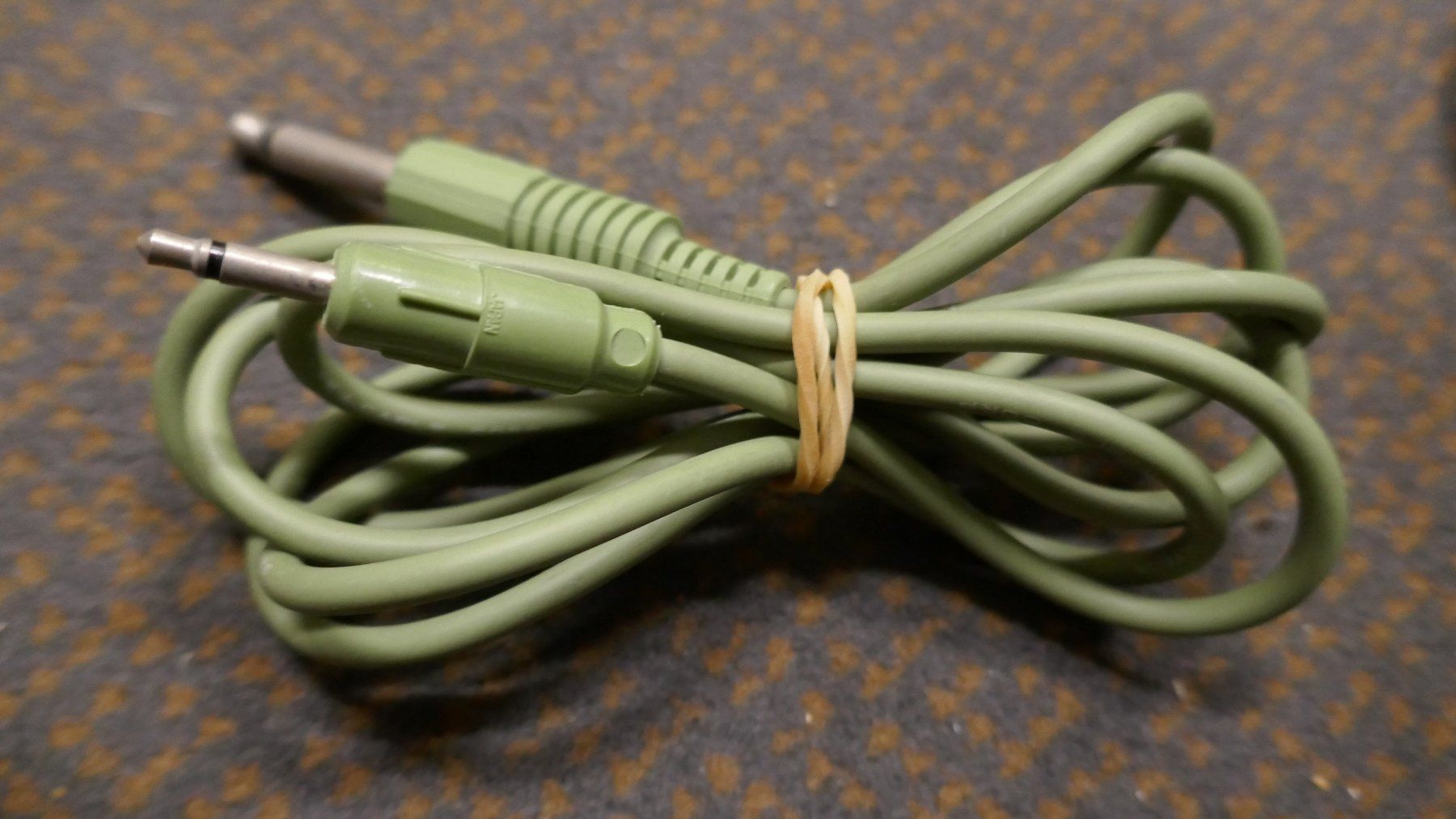 Roland Musikinstrumente: Original Roland Patch Kabel – Gebraucht aus Wenslingen von FairlightCMI 1