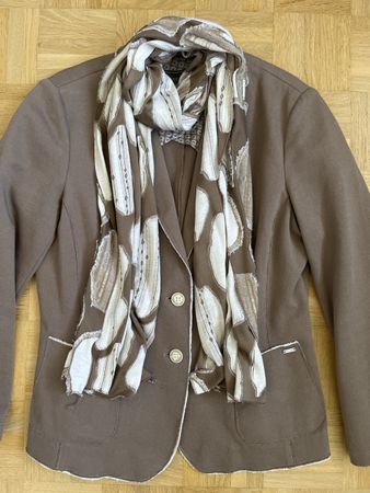 Brauner Jersey Blazer White Label, Gr. 38, Top Zustand!