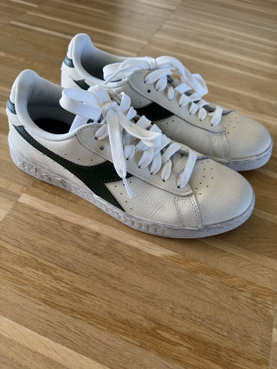 Diadora Scarpe da uomo: Sneakers Diadora Game – Nuovo (secondo la descrizione) da Basel venduto da Glamourpourtoi 2