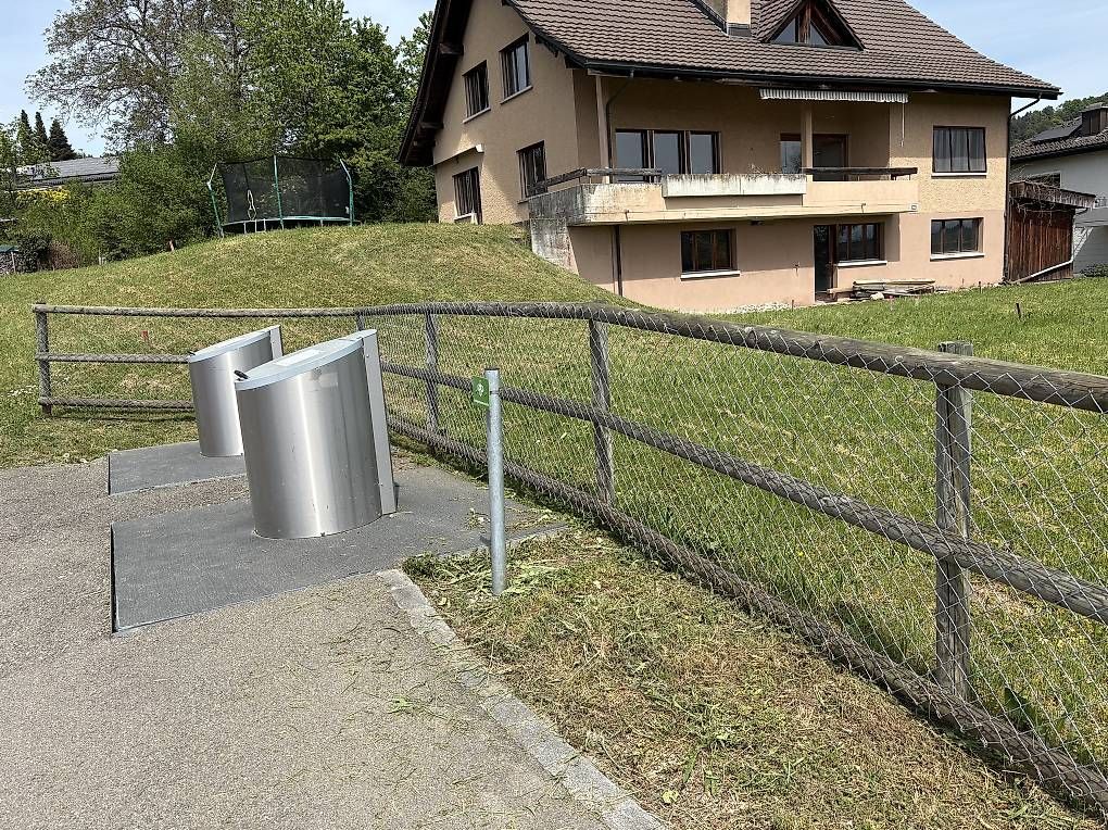 Clôtures: Gartenzaun mit Maschendraht – D'occasion à Zuzwil SG par meanmachine 4