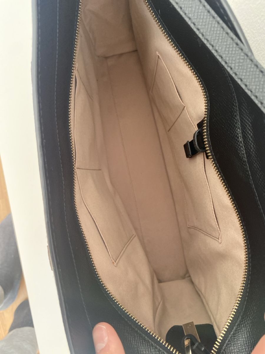 Hugo Boss Borse da donna: Borsa Hugo Boss nera, perfetta per l'ufficio – Nuovo e nell'imballaggio originale da Vacallo venduto da lac_2z26 2