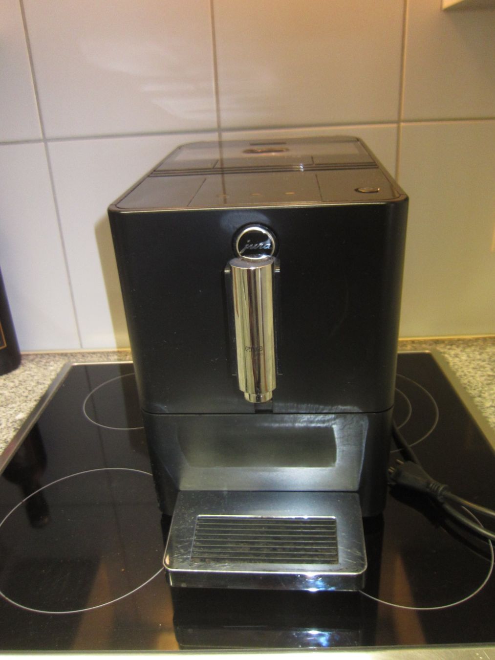 Jura Macchine per caffè & Macchine per espresso: Jura Ena Micro 1 – Usato da Kilchberg ZH venduto da Cuculus1