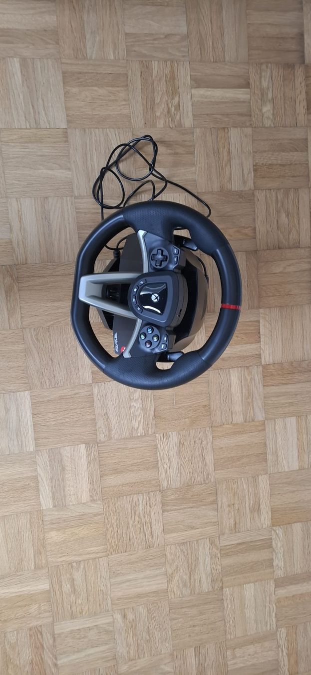 Controller: Hori Racing Wheel Overdrive – Difettoso da Basel venduto da kru_rv99