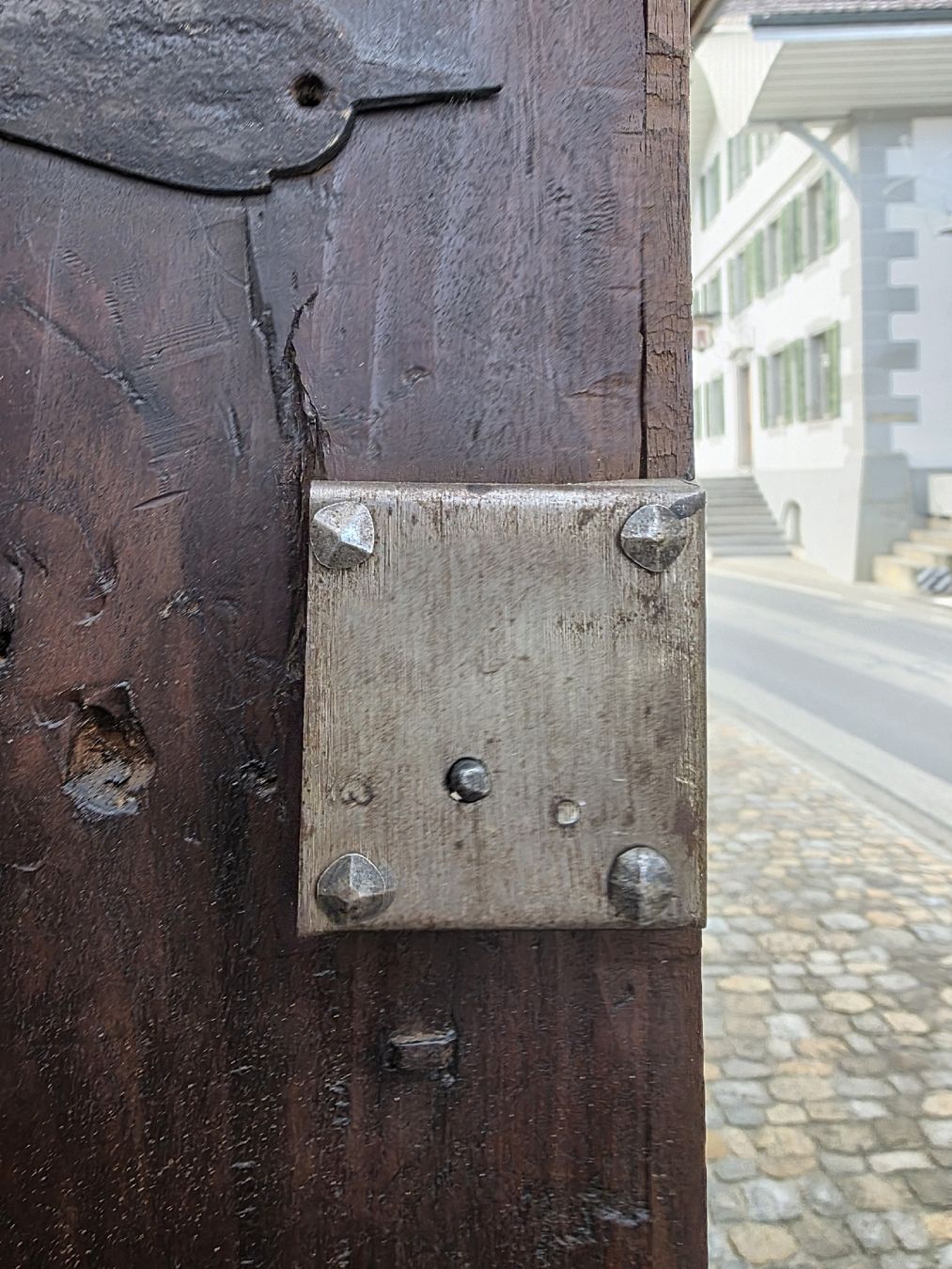 Credenze: antik vaiselier museum noyer J 1660 – Usato da Mittelhäusern venduto da mis_6kgm 1