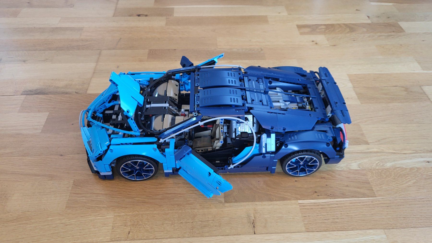 Lego Kit di costruzioni: Bugatti Chiron Lego - Set 42083 – Nuovo (secondo la descrizione) da Safenwil venduto da est_yh6p 2