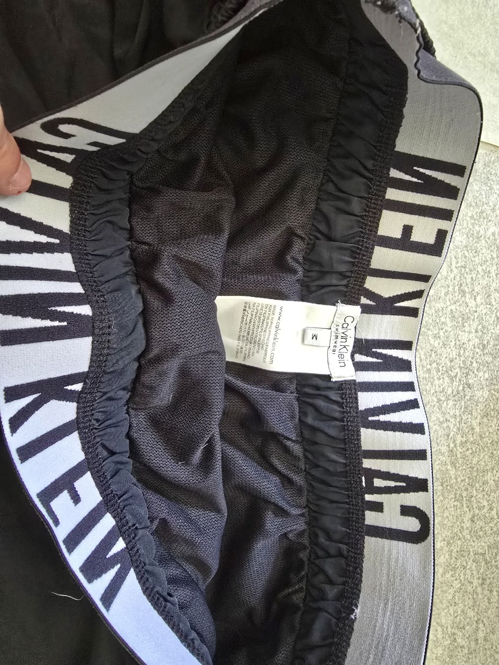 Calvin Klein Pantaloni: Calvin Klein Badehose – Usato da Beinwil am See venduto da dia_wzr9 1