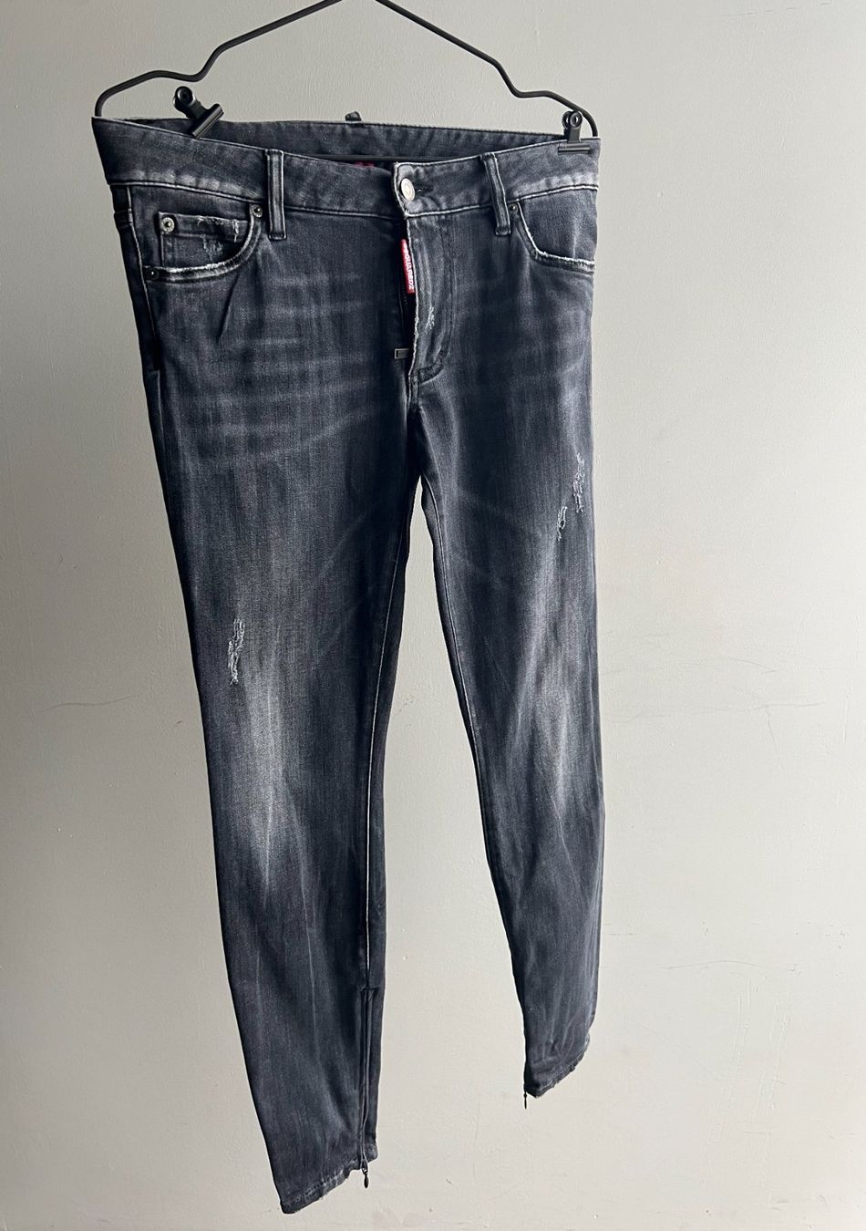 Dsquared2 Jeans: DSQUARED2 Jeans in Grau Grösse 38 - klassisch schön – Usato da Stilli venduto da Bibneu