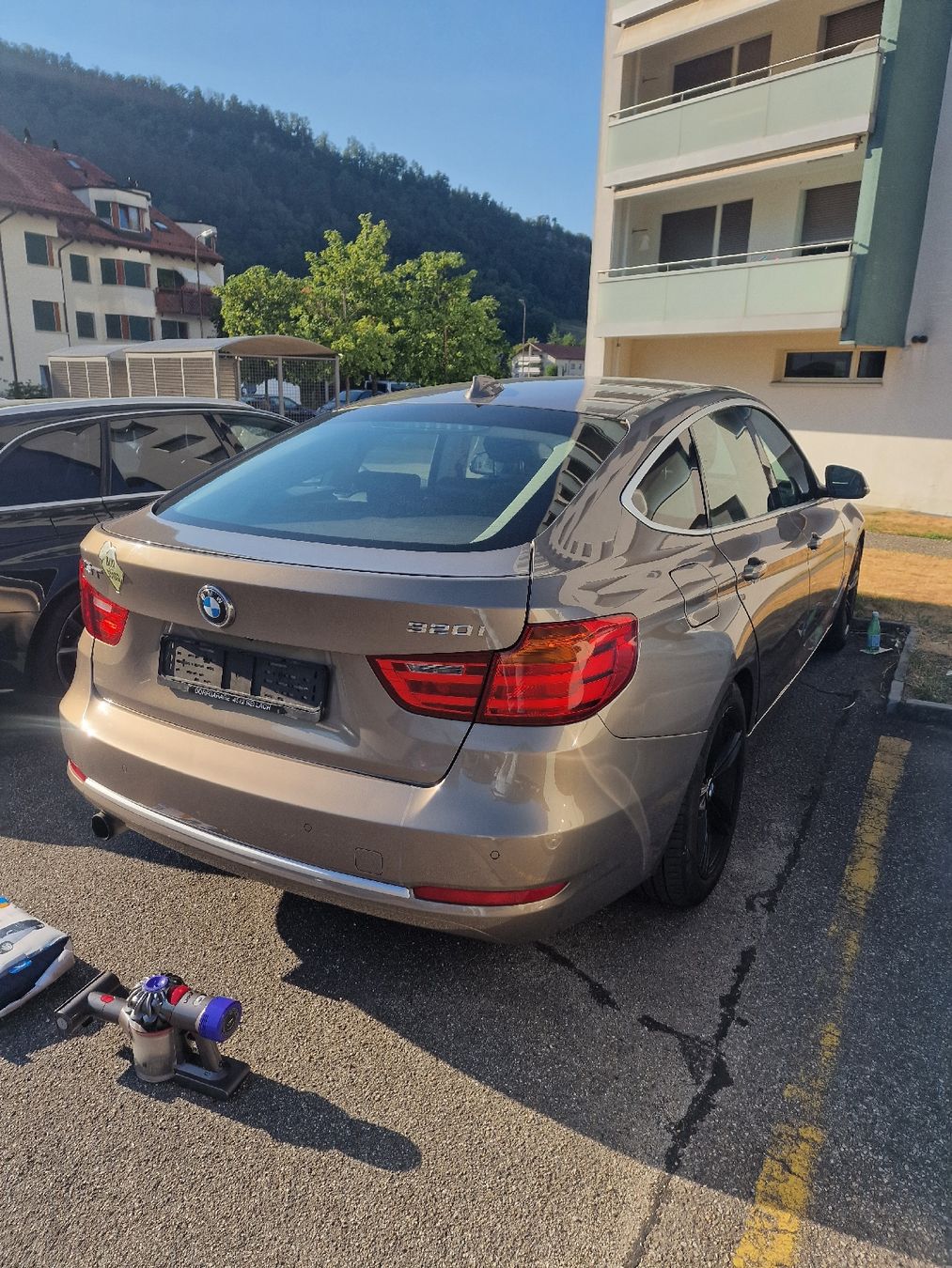 BMW Automobili: BMW 320i GT ab Mfk – Usato da Wangen b. Olten venduto da gibauf 3