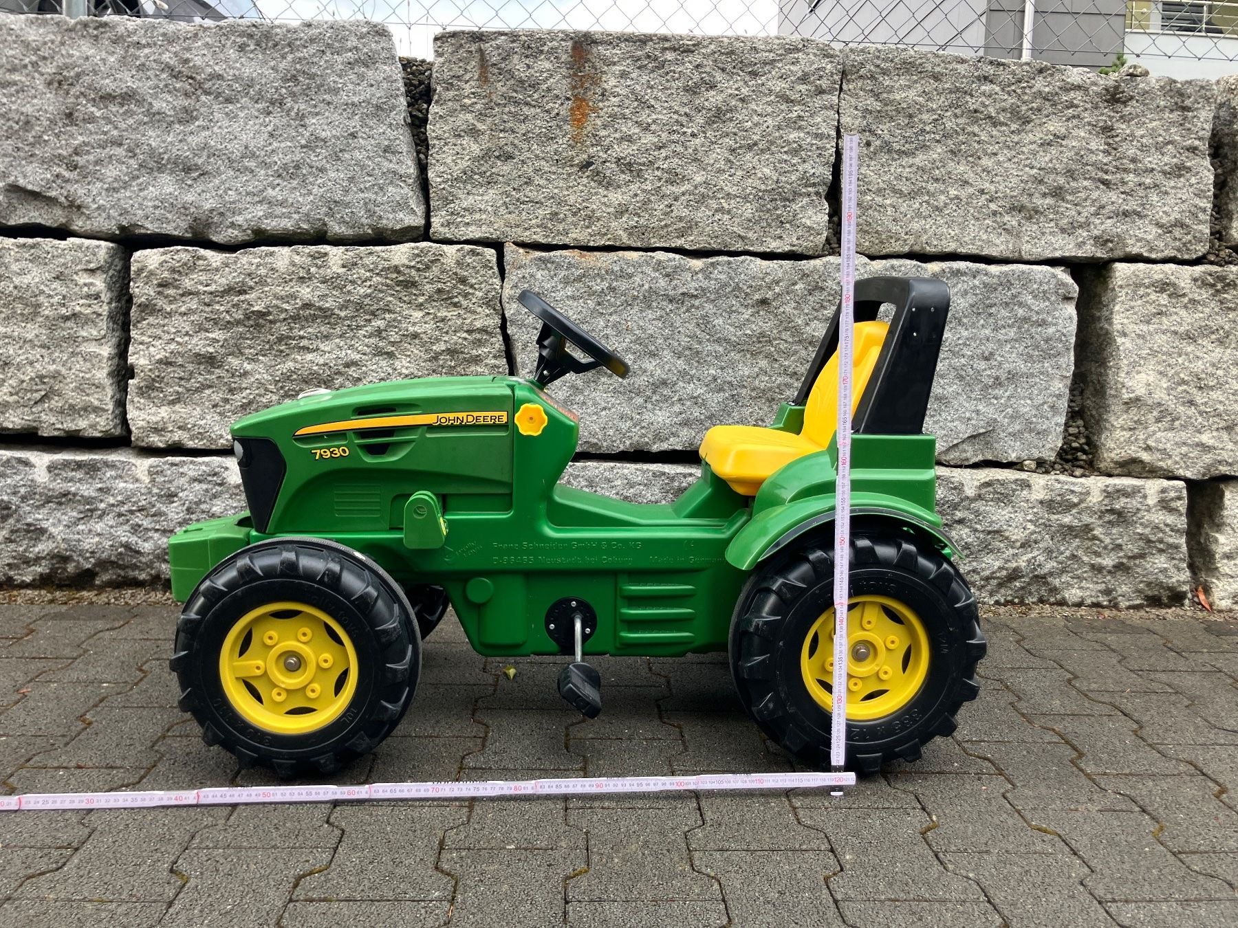 John Deere Véhicules pour enfants: Spielzeug-Traktor John Deere 7930 mit Frontschaufel – D'occasion à Sempach Station par Pipopipo 6