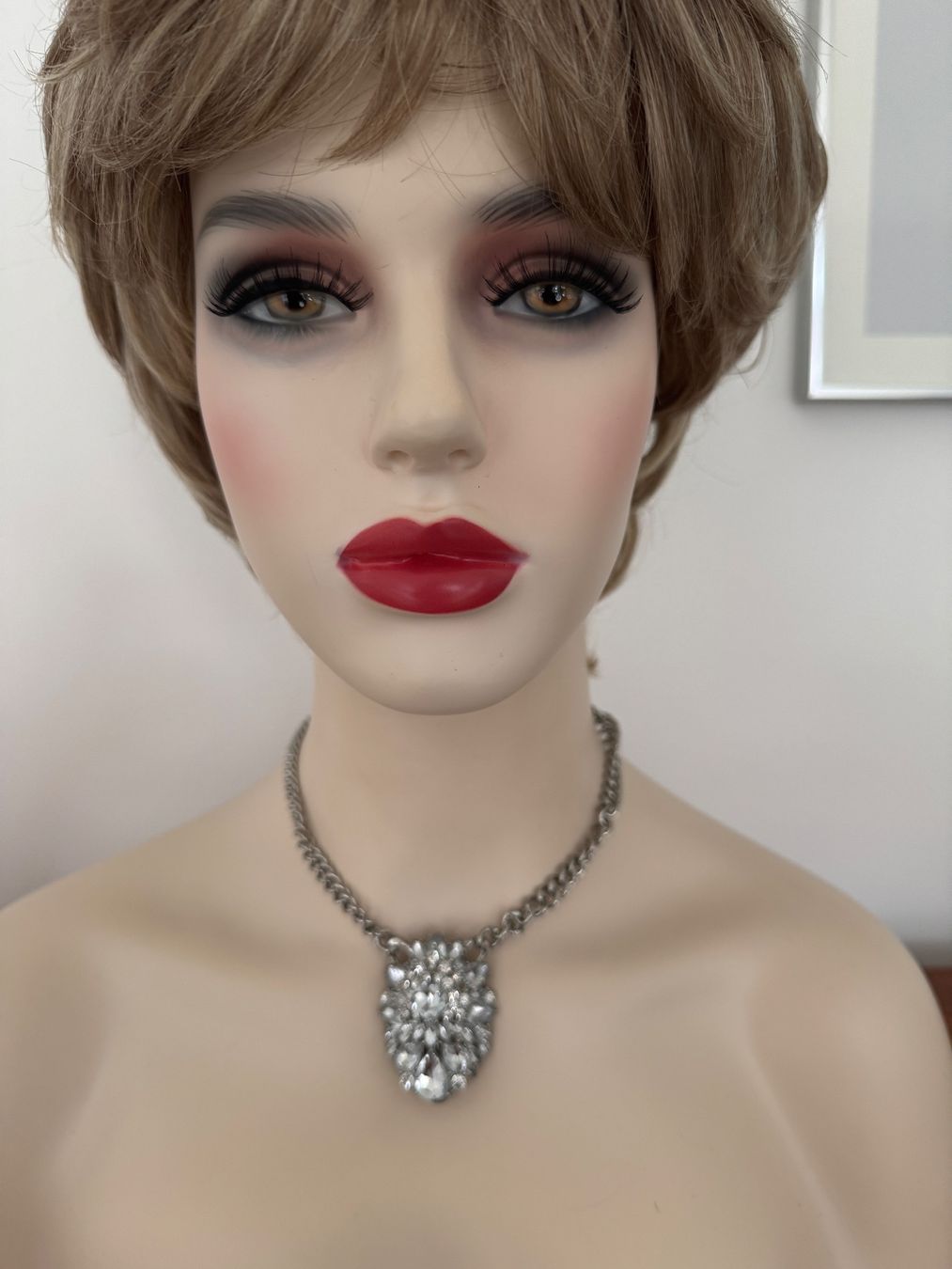 Ketten: Joli collier fantaisie – Gebraucht aus giffers von sev_c9x9 2