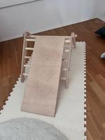 Kletterdreieck mit Rutsche 