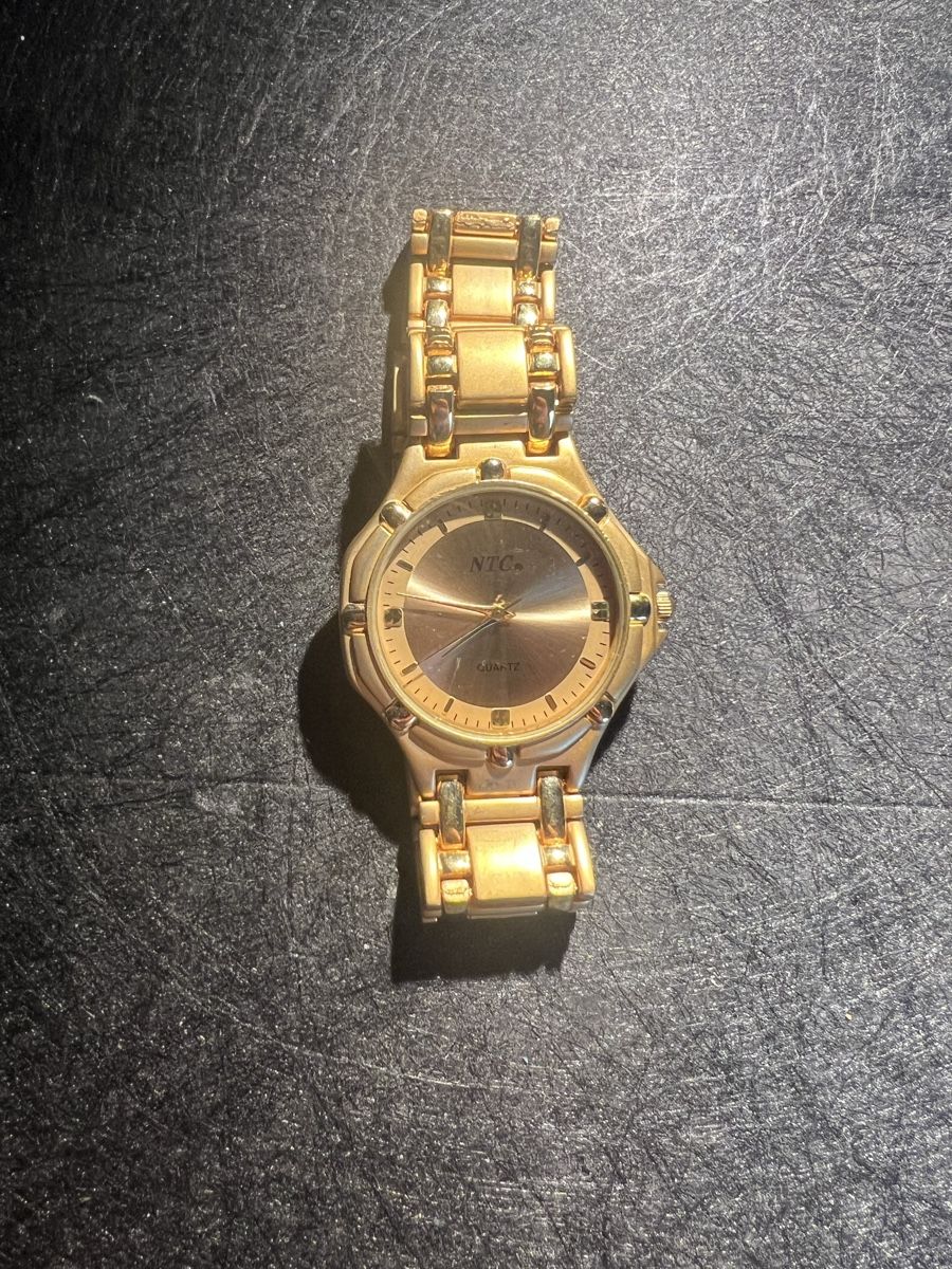 Orologi: NCT Uhr  (Fr.10.- Uhr) – Usato da Laufen venduto da groove60