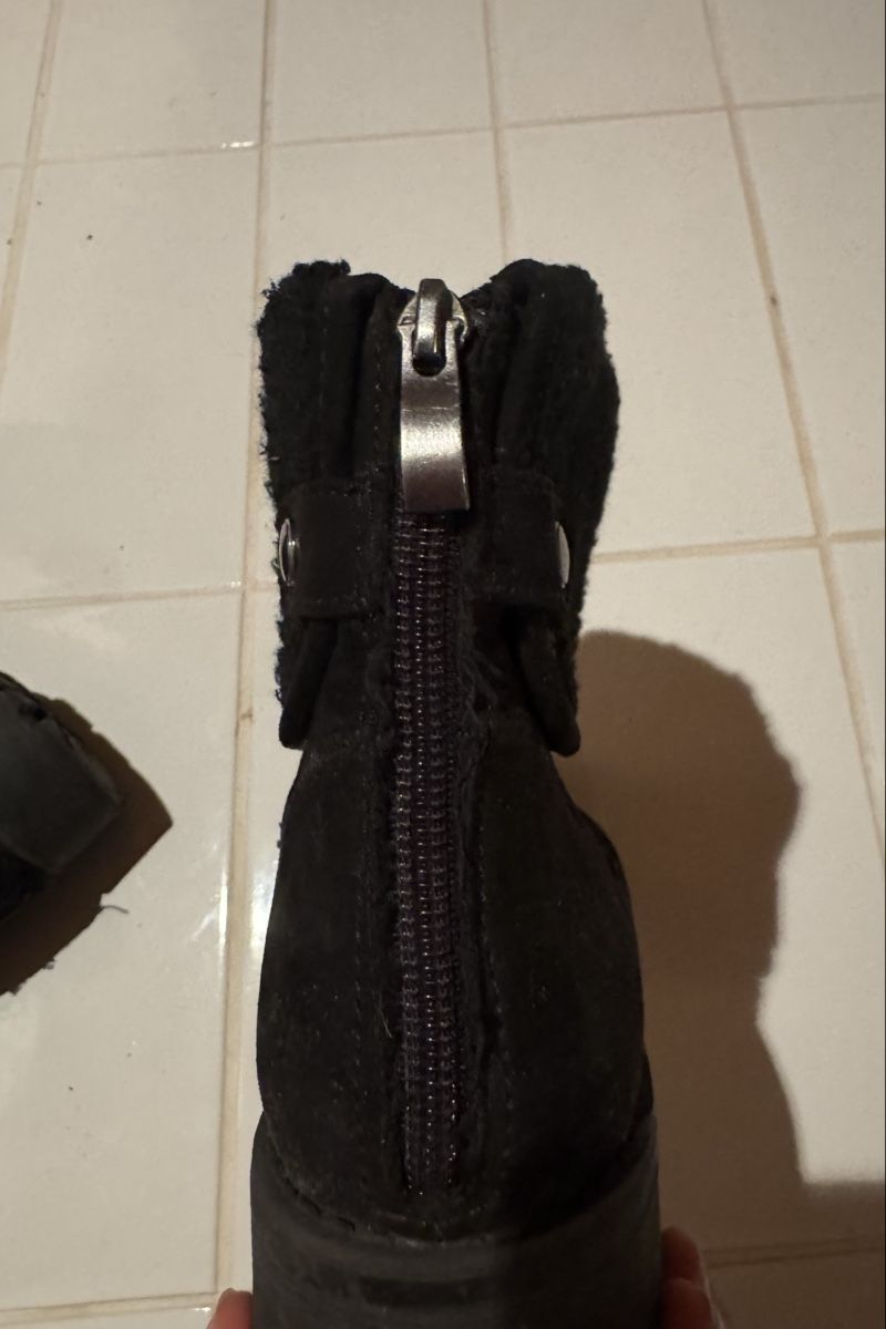 Chaussures femmes: Winterstiefel – D'occasion à Ebmatingen par F.Bullet 2