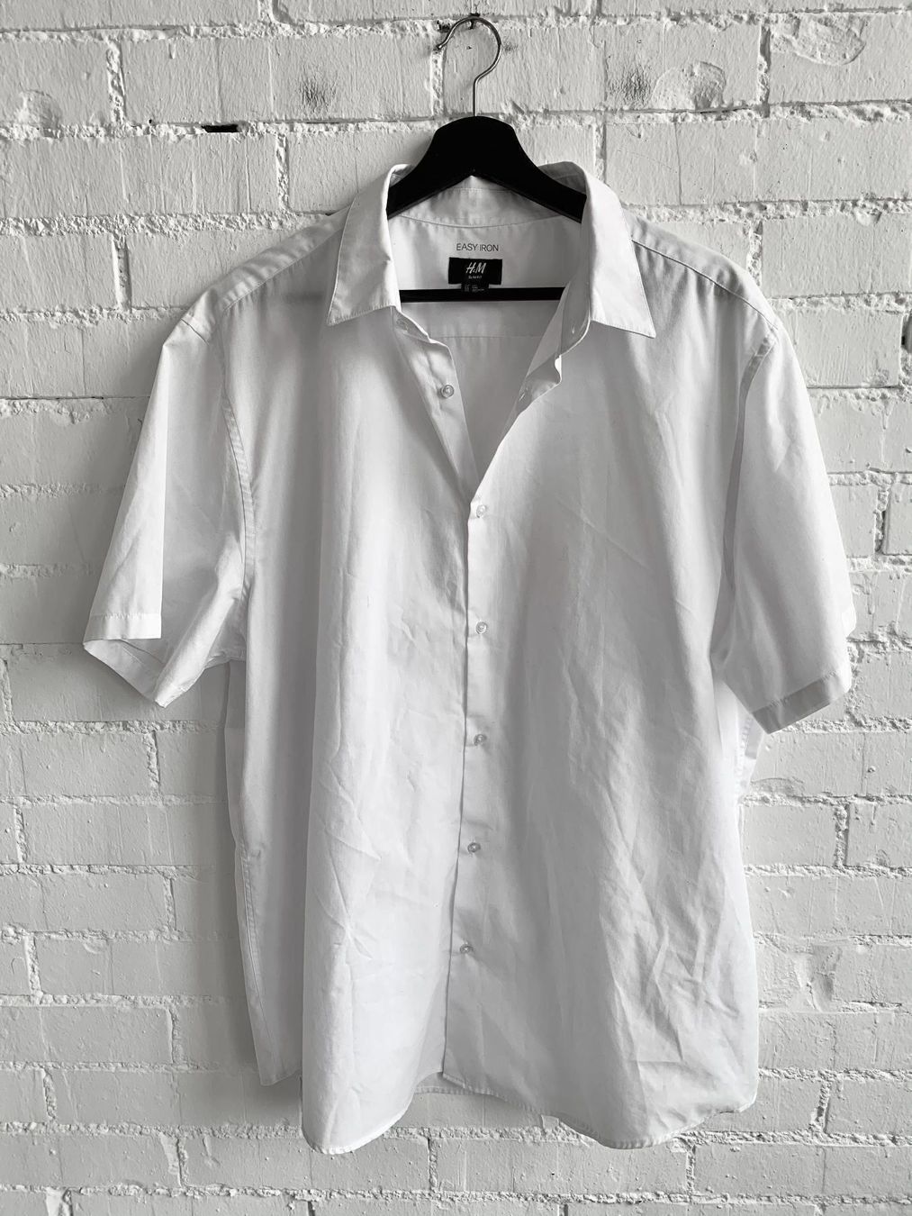 H&M Camicie: Weisses Kurzarm-Herrenhemd von H&M – Usato da Bern venduto da Fraeuleinhonig
