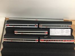SBB Personenwagen neues Design Märklin AC