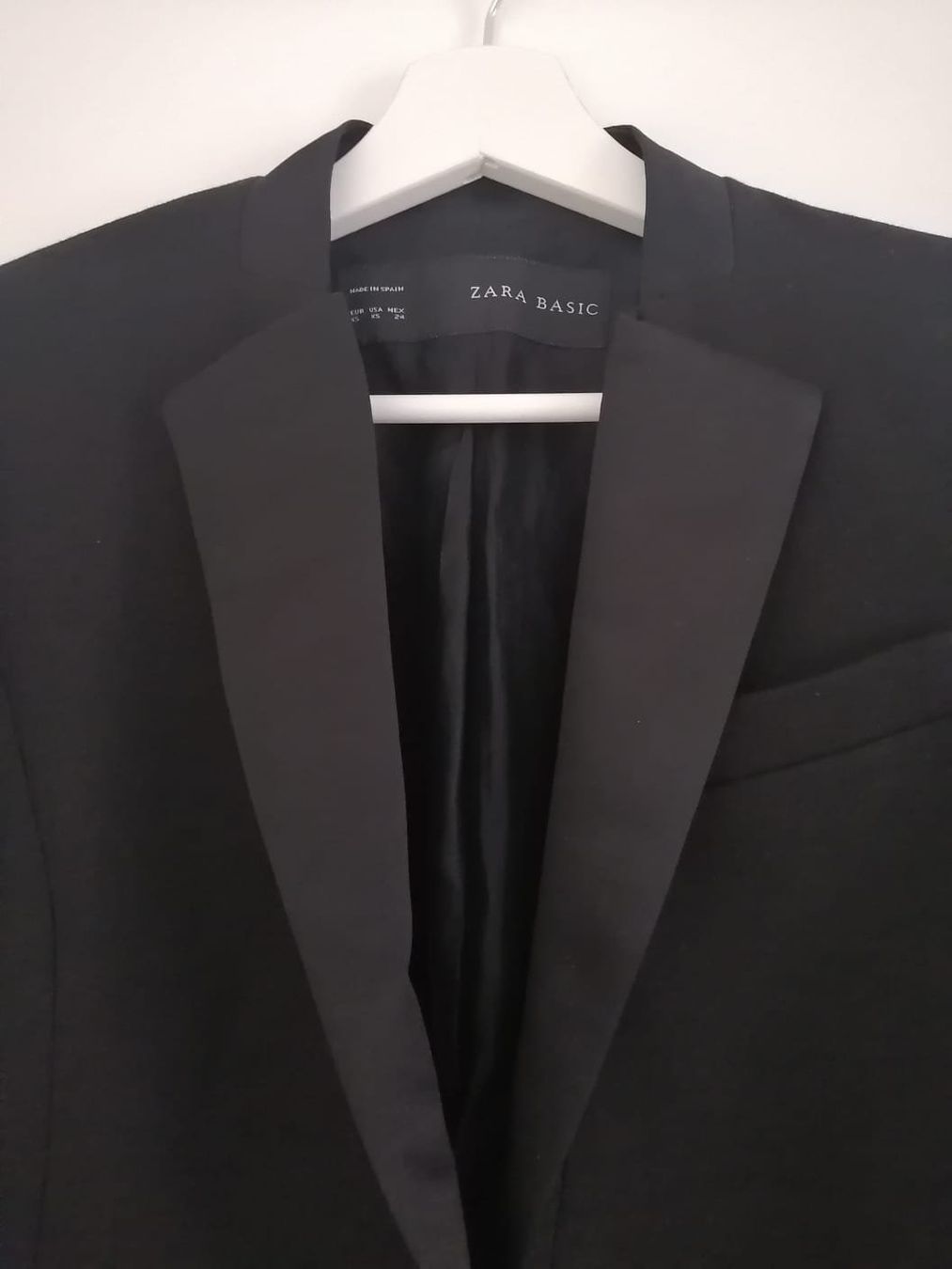 Zara Completi & Tailleur: Blazer Zara Basic schwarz Grösse XS gebraucht top Zustand – Usato da Niedergösgen venduto da lil_s6k8 1