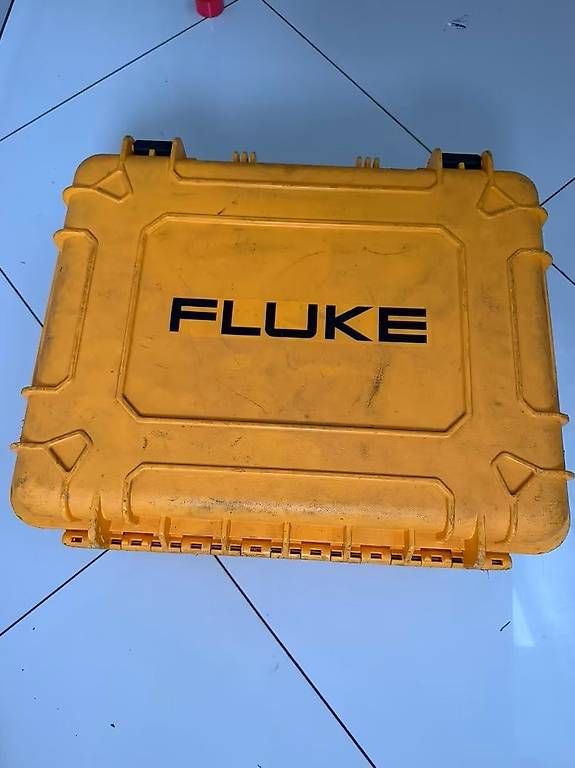 Fluke Messen: Fluke 1550C Isolationsmessgerät 5 kV – Gebraucht aus Beringen von inexxwina 1