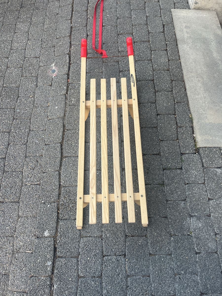 Schlitteln: Holzschlitten – Gebraucht aus Rüti ZH von san_d7tx 1