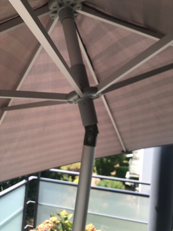 Sonnenschirm Kettler mit Ständer, 280cm Durchmesser, Kaufen auf Ricardo