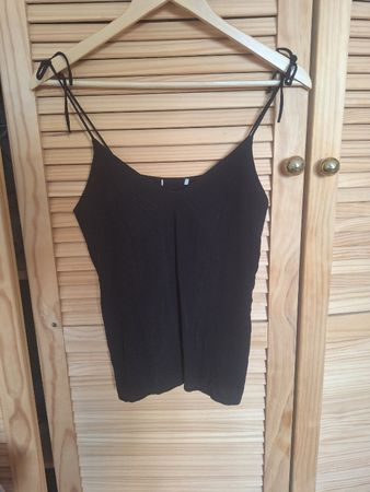 Schwarzes Top mit Trägern Grösse S aus Viskose