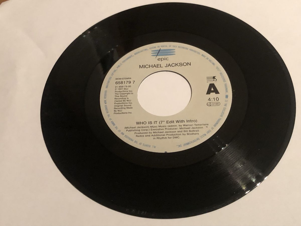 Dischi in vinile: Michael Jackson. 1992.  Who Is It / Rock With You – Usato da Faulensee venduto da Mizuno06 3
