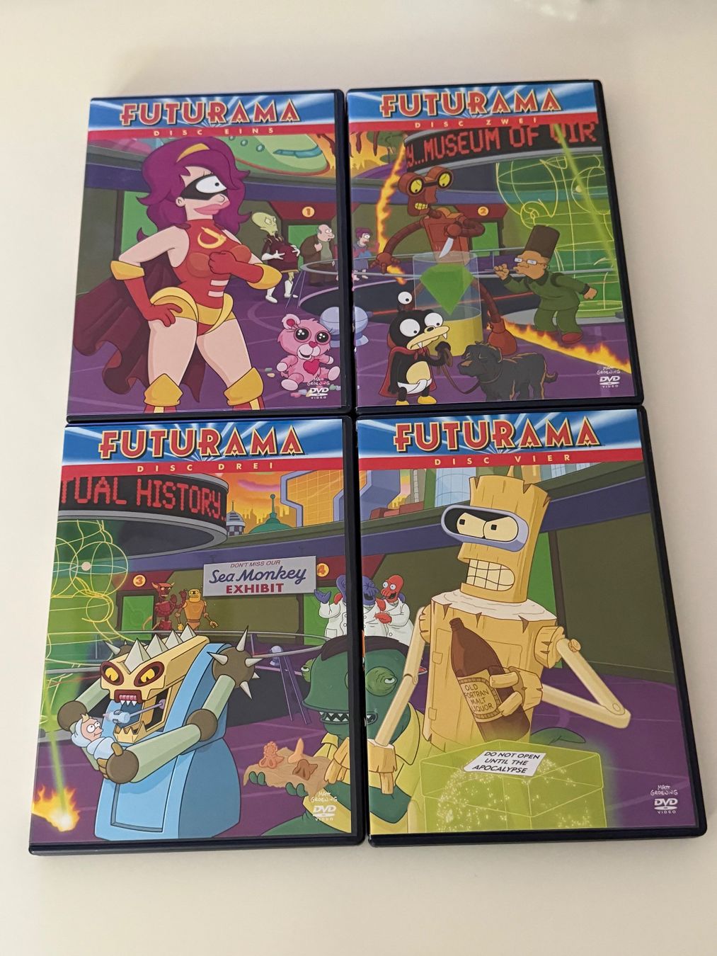 Tous les DVDs: Futurama Season 4 DVD Box Set – D'occasion à Altstätten SG par sheamus 8