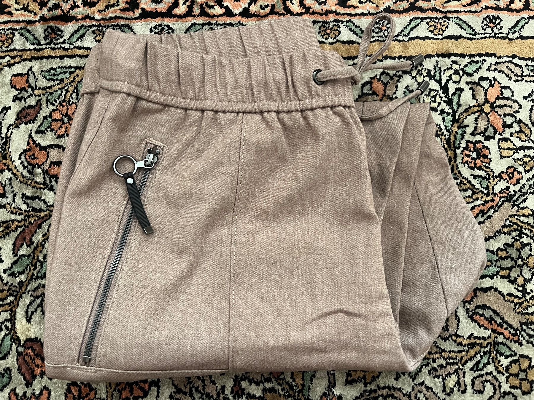Esprit Hosen: Esprit Stoff Hose – Gebraucht aus Zürich von rac_t7z9