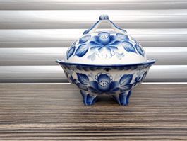 Schale mit Deckel hand made in Russia