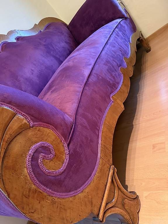 Sofas: Couch im Biedermeier Stiel, lila – Gebraucht aus Ligerz von timmna 2