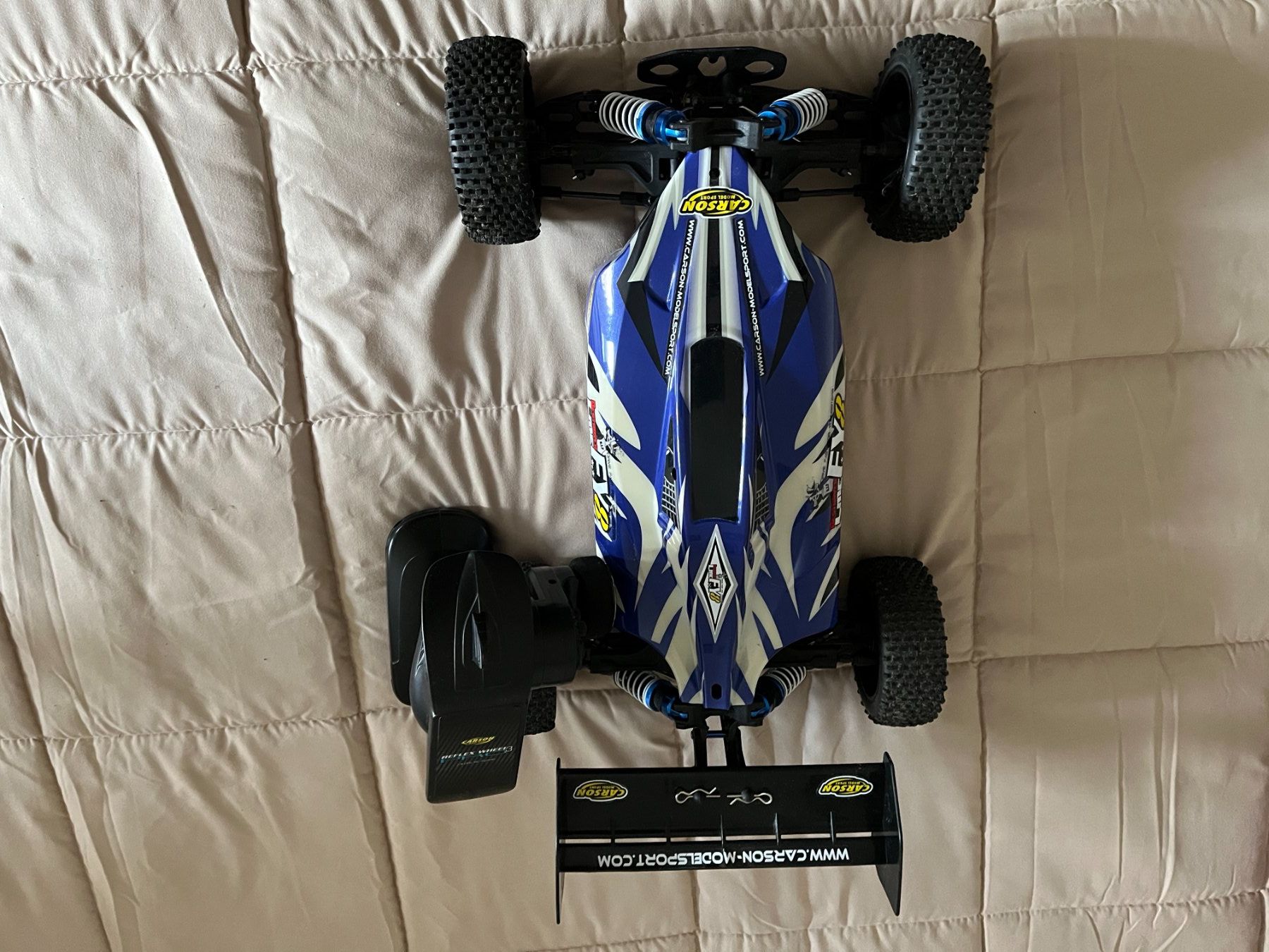 Modellismo RC: RC Autos und Lipo Ladegerät – Usato da Luzern venduto da Carlo-13