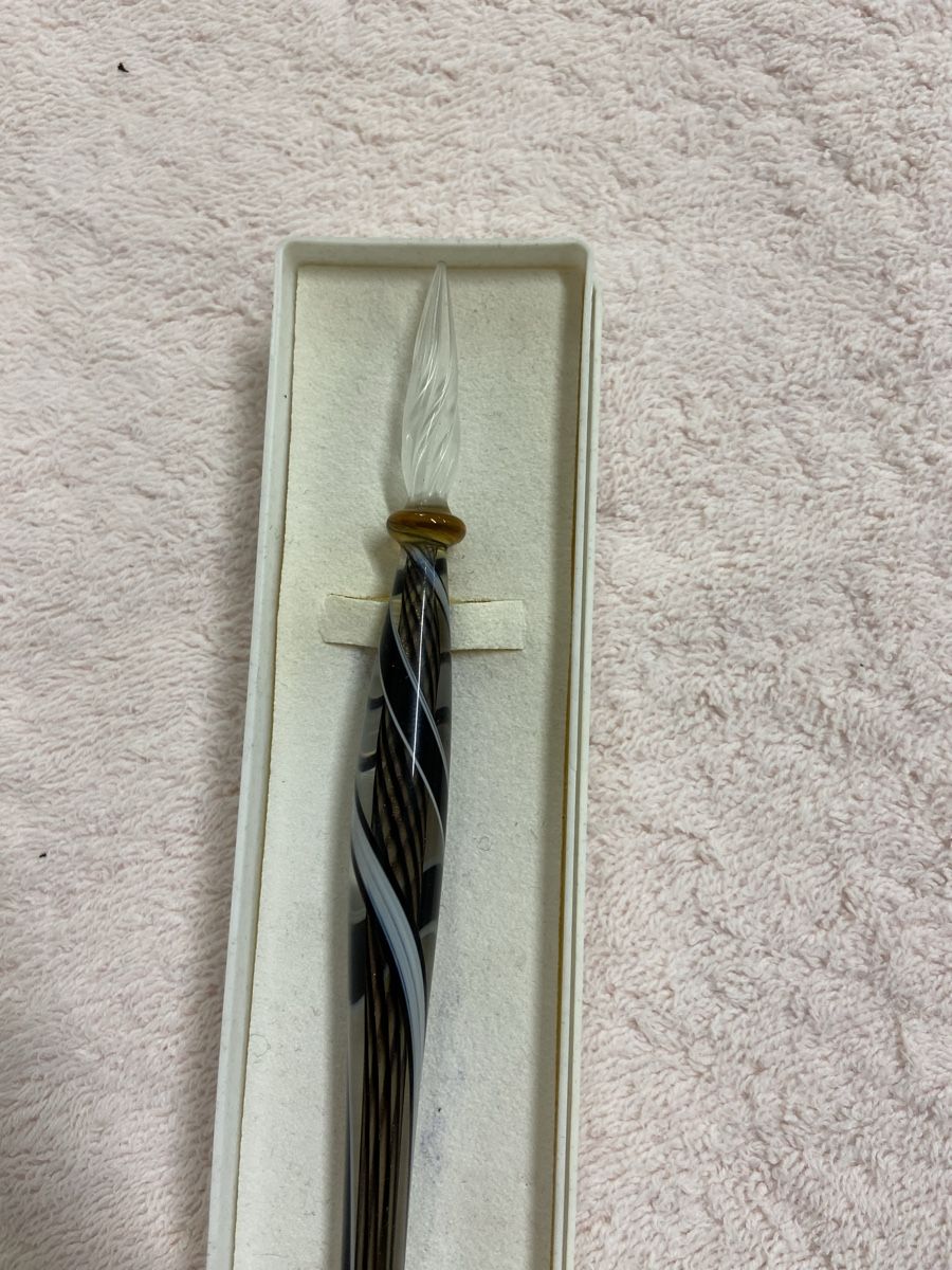 Penna & Evidenziatori: Glasfeder Stilus Schreibfeder mit Swirl Muster – Usato da Dietikon venduto da brocki-eyra 1