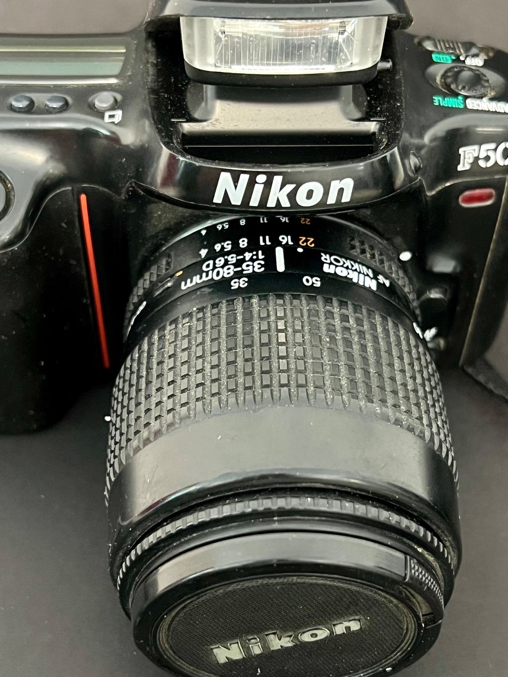 Nikon Fotocamera: Nikon F50 + objectif DX 55-200mm – Usato da Sion venduto da ROBY_ROBY_ROBY 2