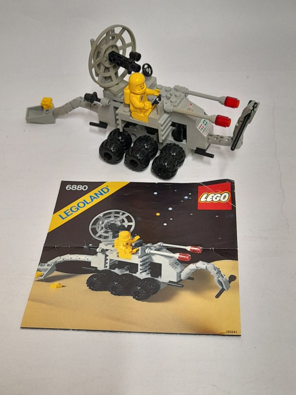 Lego Jouets: Lego Legoland Space 6880 Surface Explorer – D'occasion à Derendingen par Boeni80
