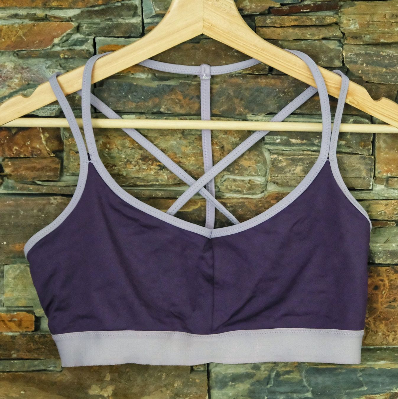 Altra biancheria intima: Sport BH Gr. L Crivit violett – Usato da Winkel venduto da man_2qfr