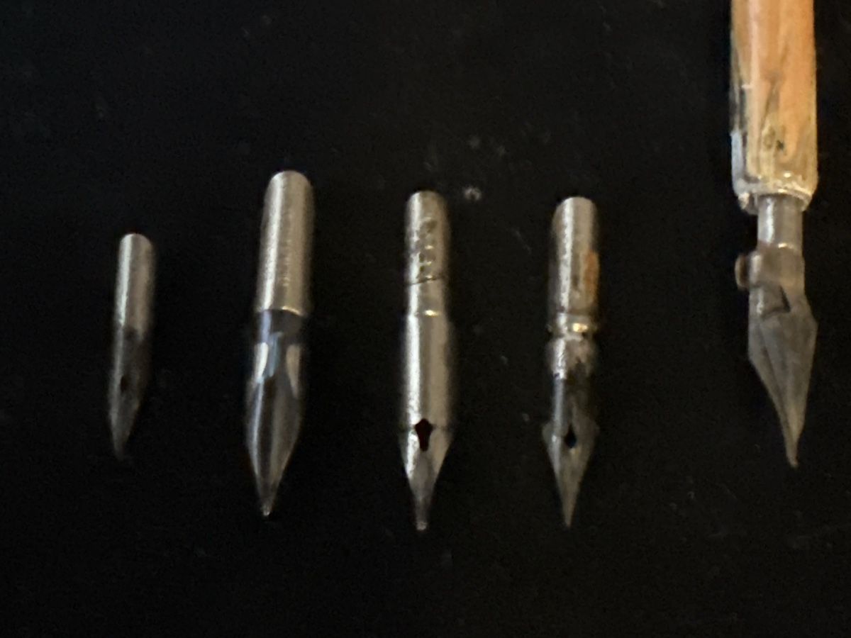 Penna & Evidenziatori: Antiker Federhalter mit 5 Ersatzfedern – Usato da Zürich venduto da Chaeffeler 1