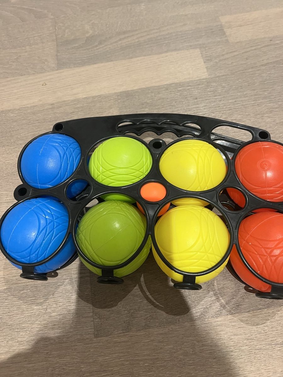 Spiele: Boccia Kugeln – Gebraucht aus Bülach von Cucculi