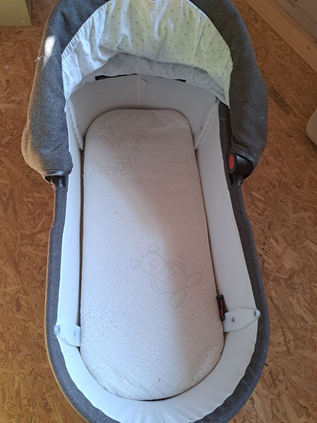 Hartan Kinderwagen: Hartan Babyschale – Gebraucht aus Zell LU von starlight_