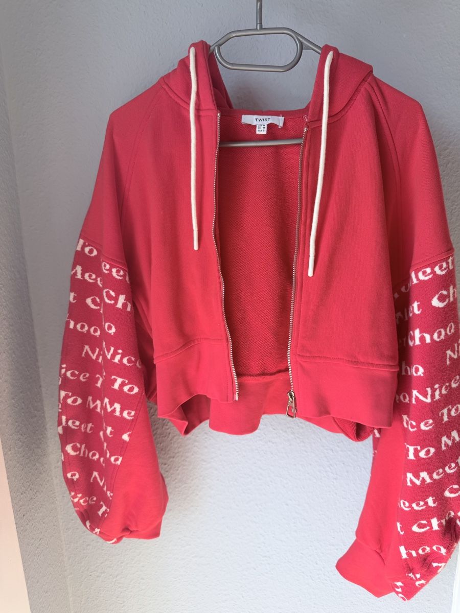 Lotti di vestiti: Paket kleider -23 chf – Usato da Münchenstein venduto da By.gabriela.v 6