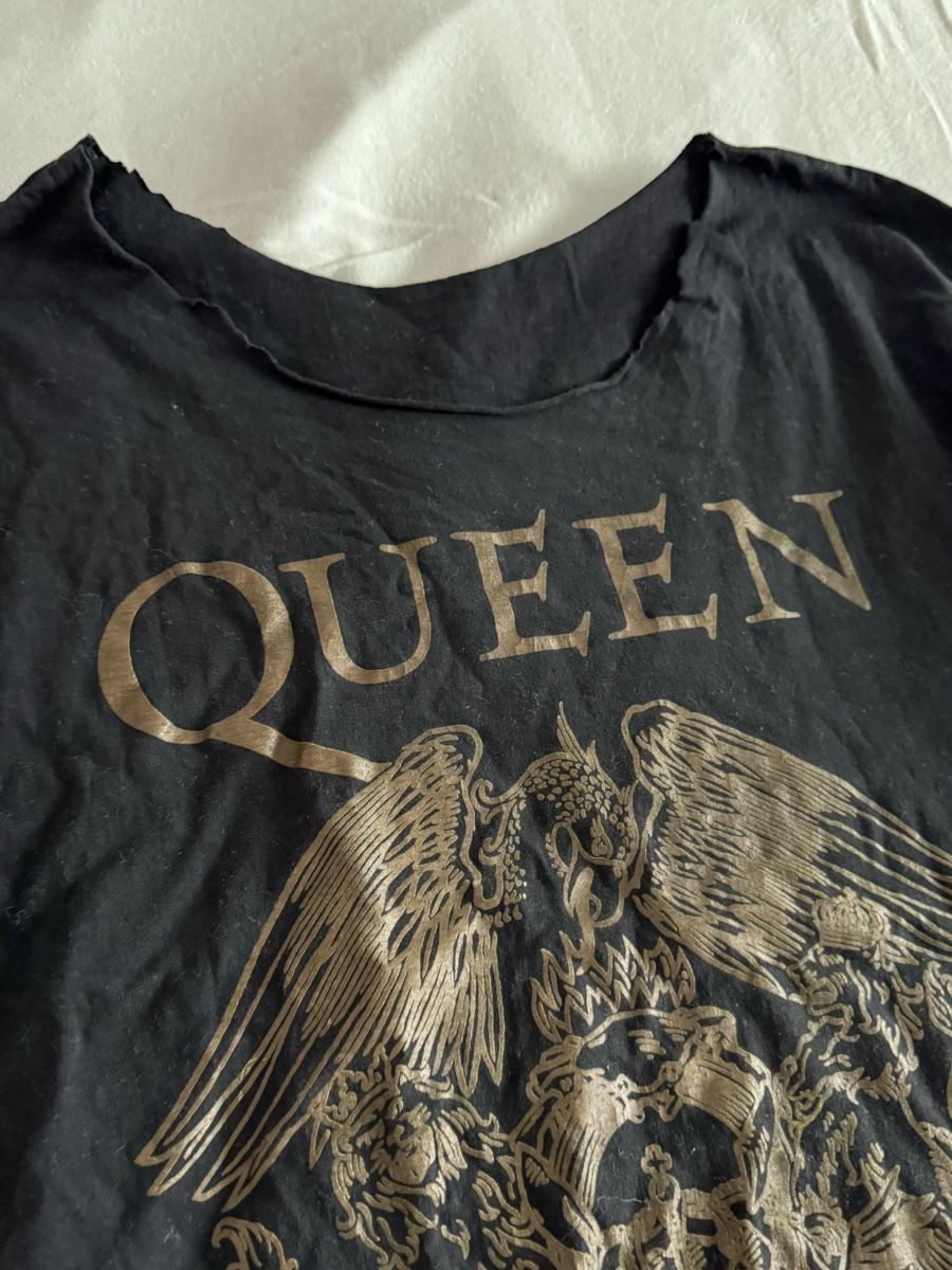 T-Shirts: QUEEN SHIRT✨ – Gebraucht aus Dietikon von athiinax 1