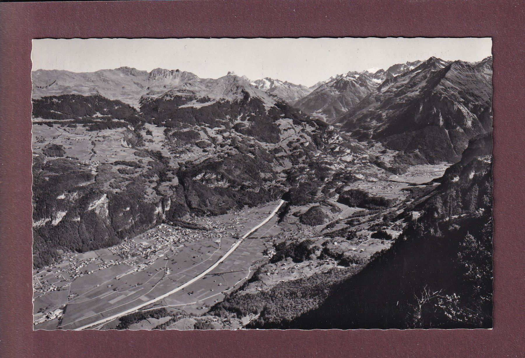 Cartoline postali: MEIRINGEN - Hasliberg - Innertkirchen – Usato da Pully venduto da nicecards