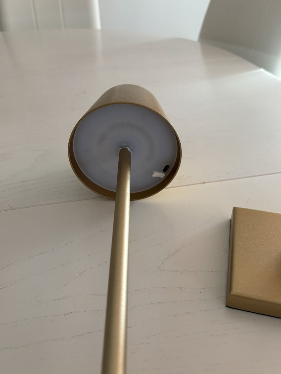 Lampade: Aufladbare stehlampe – Usato da Siebnen venduto da Jeremski 1