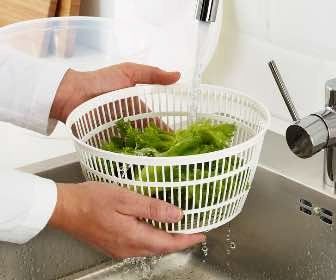 Ikea Elettrodomestici da cucina: Sieb, ikea UPPFYLLD Salatschleuder, weiß – Usato da Zürich venduto da dojoal64 1