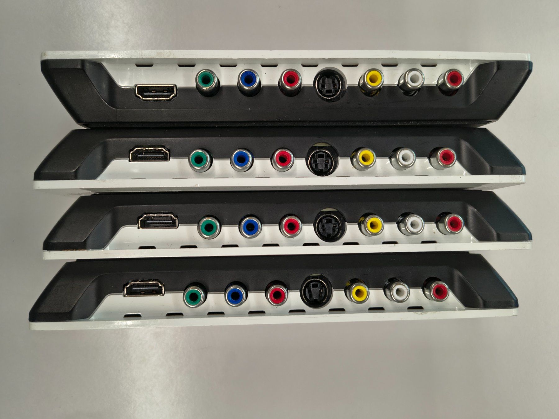 Blackmagic Convertisseurs: lot de 4 Blackmagic Design Intensity Shuttle Thunderbolt. – D'occasion à Martigny par mae_ss6r 1